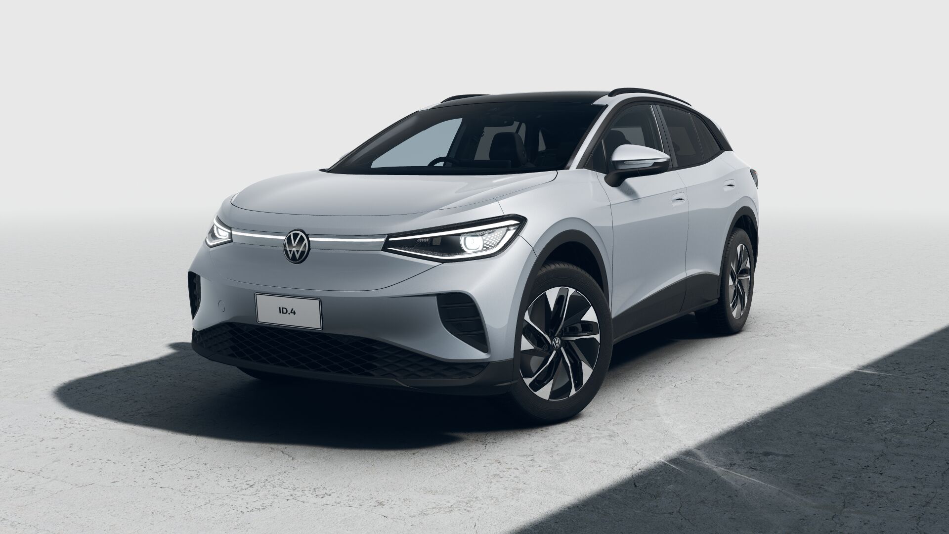 Scale Silver Metallic