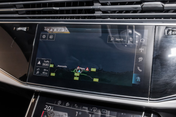 2025 MY26 Audi Q7 4M TFSI 250kW S line SUV image 12