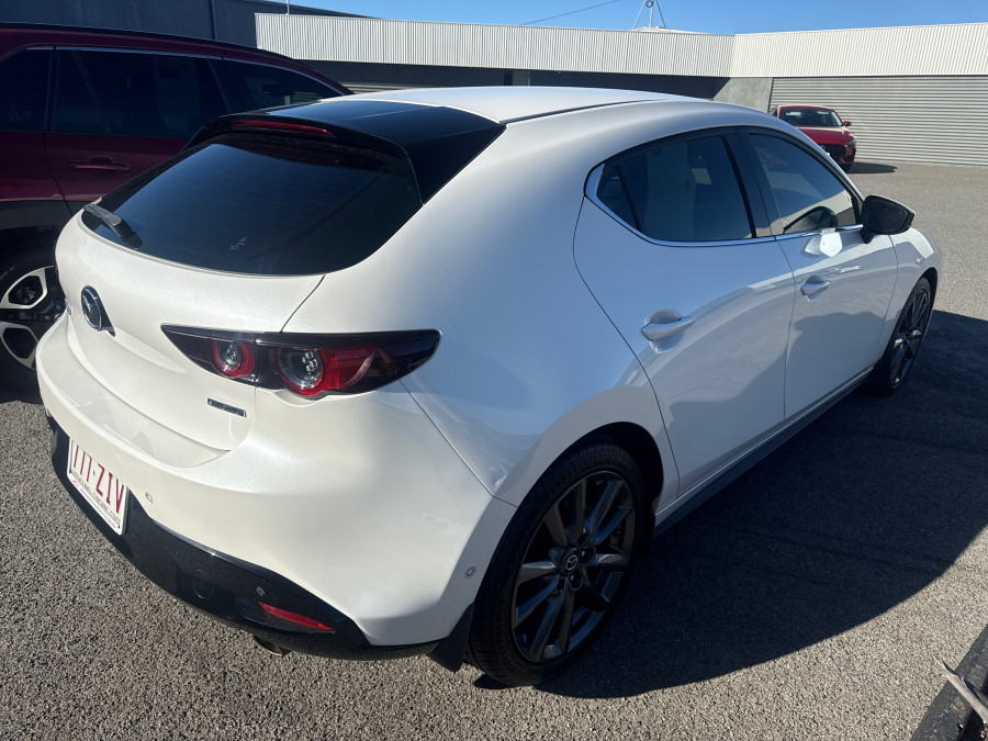 2019 Mazda 3 BP Series G20 Touring Hatch Image 3
