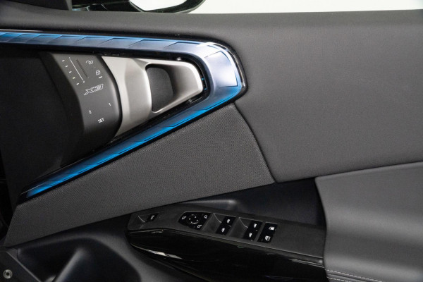 2026 BMW X3 G45 30e xDrive SUV image 9
