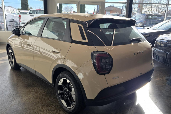 2026 AION UT No Series Premium Hatch Image 5