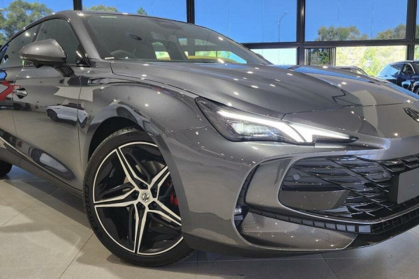 2025 MG MG7 IP42 Essence Sedan Image 1