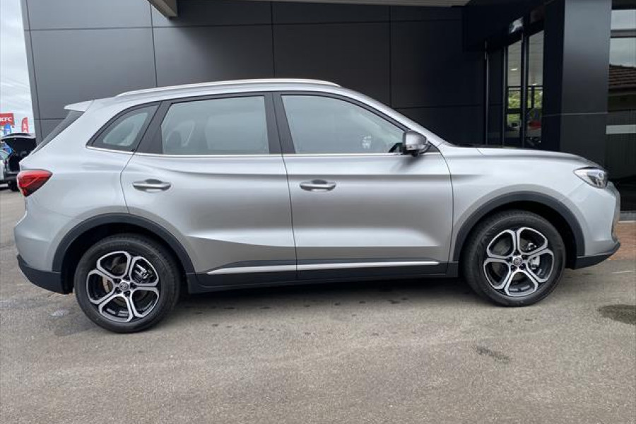 2025 MG ZS ZS32 Essence SUV Image 14