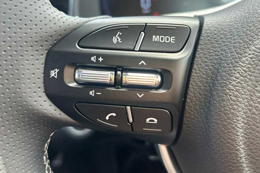 2025 Kia Stonic YB GT-Line SUV Image 24