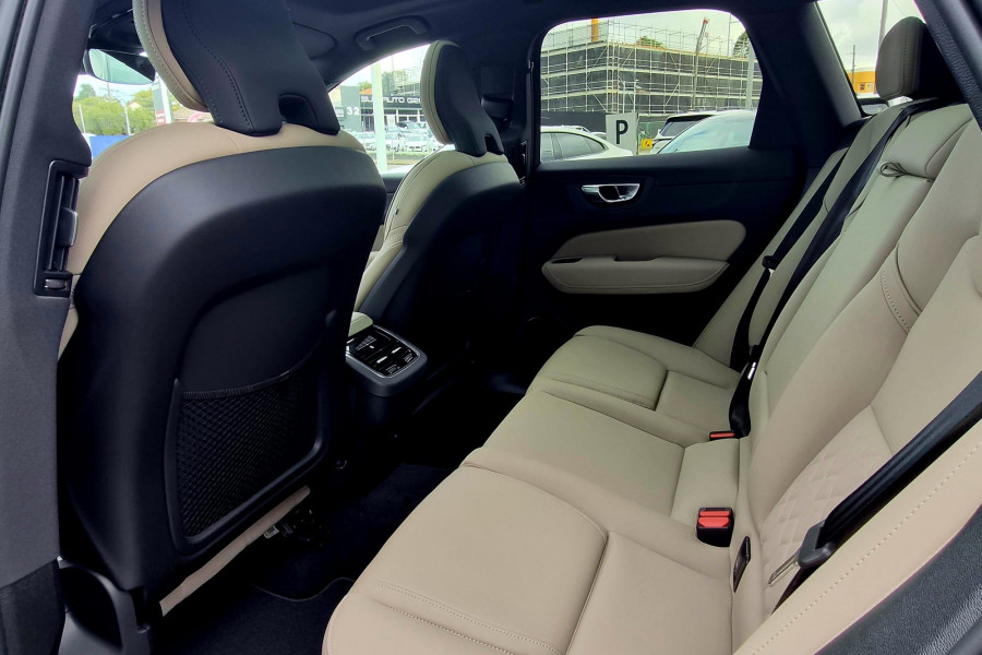 2026 Volvo XC60 UZ Plus B5 Bright SUV