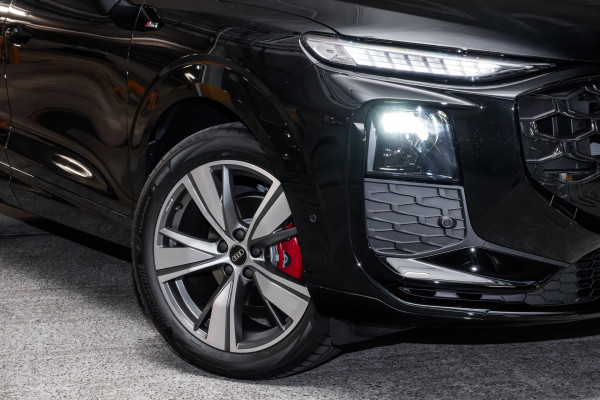 2025 Audi Q3 F3 TFSI SUV image 6