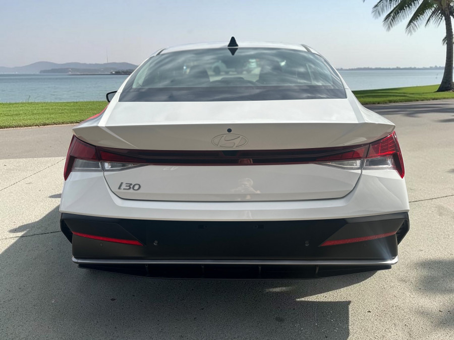 2026 Hyundai i30 CN7.V4  Sedan Image 5