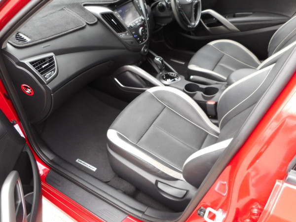 2014 Hyundai Veloster FS3 SR Turbo Hatchback