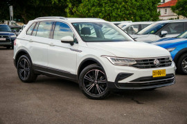 Volkswagen Tiguan 110TSI Life 5N