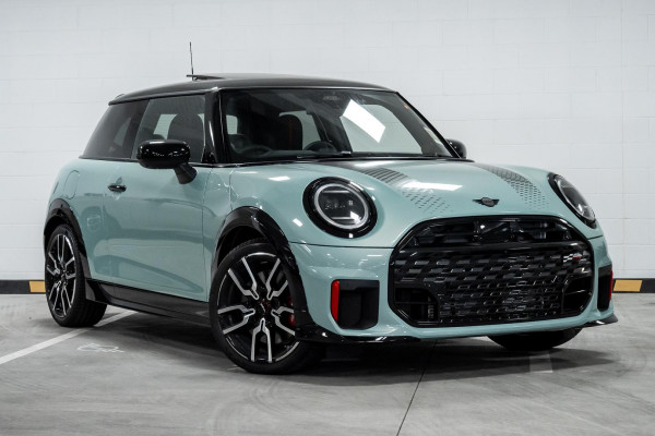 MINI Cooper JCW Favoured F66