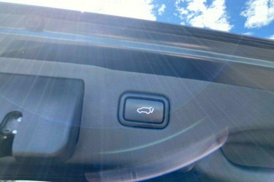 2018 MY19 Kia Sorento UM Sport SUV Image 18