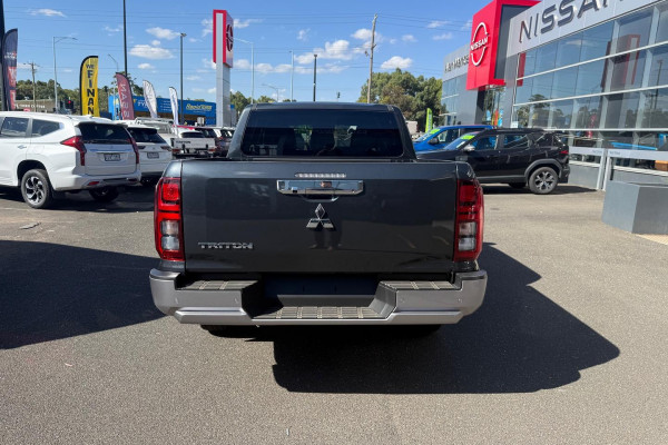 2025 Mitsubishi Triton MV GLS Ute Image 7