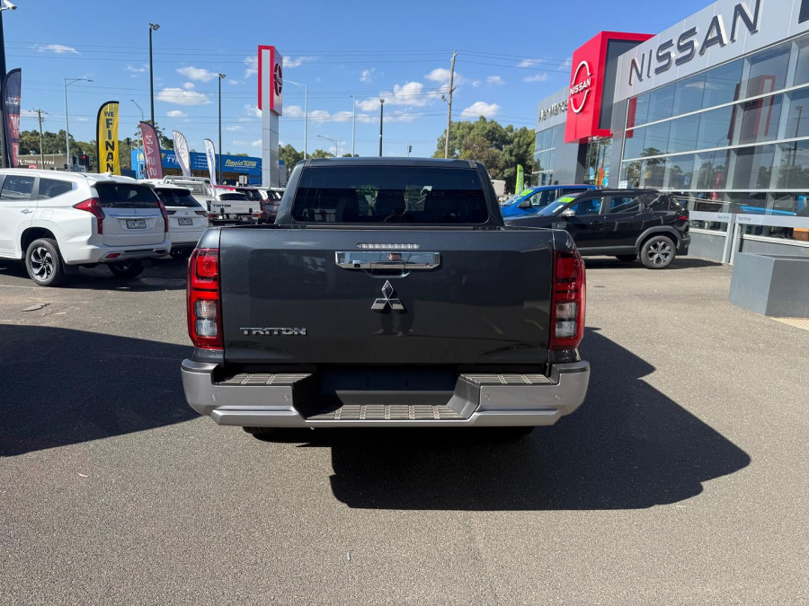 2025 Mitsubishi Triton MV GLS Ute Image 7