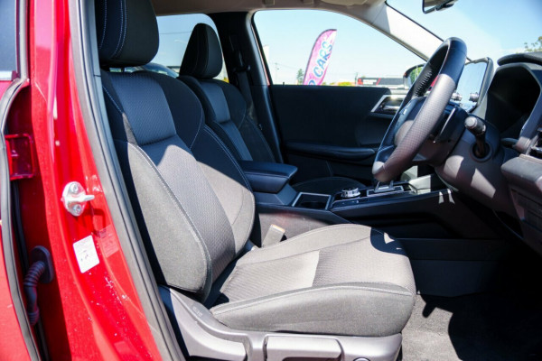 2024 Mitsubishi Outlander ZM LS SUV Image 18
