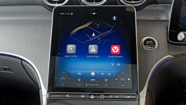 2026 Mercedes-Benz GLC-Class C254 GLC300 SUV image 17