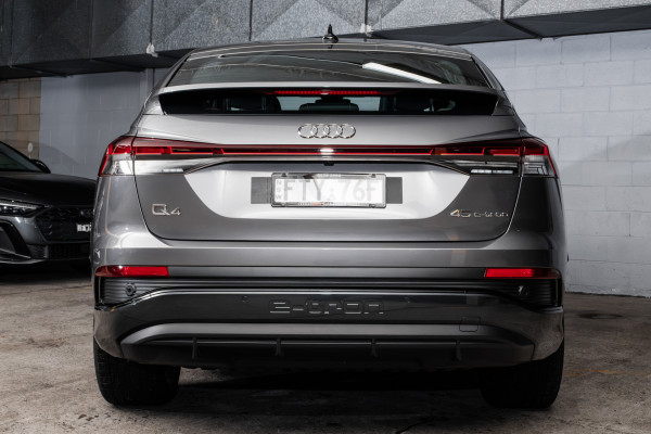 2024 Audi Q4 e-tron F4 45 SUV image 5