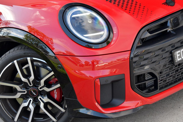 2026 MINI Cooper F66 JCW Favoured Hatch image 27