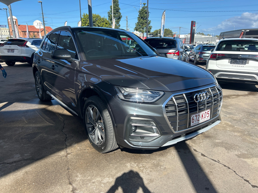 2020 MY21 Audi Q5 FY 40 TDI SUV Image 1
