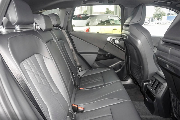 2026 BMW X3 G45 20 xDrive SUV image 8