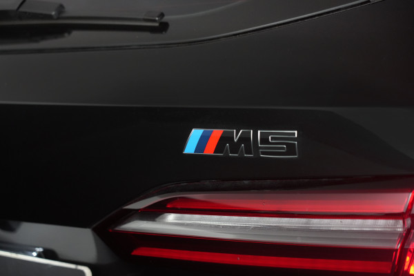 2025 BMW M5 Touring SUV Image 28