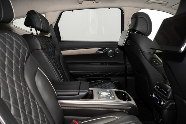 2022 Genesis GV80 2.5t Awd 7 Seat SUV Image 3