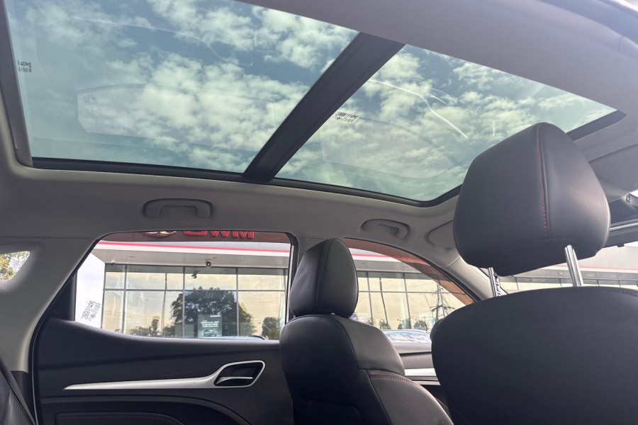 2023 MG ZST  Essence SUV Image 20