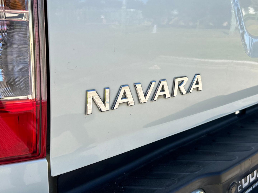 2019 Nissan Navara D23 Series 3 ST-X King Cab Pickup Image 13