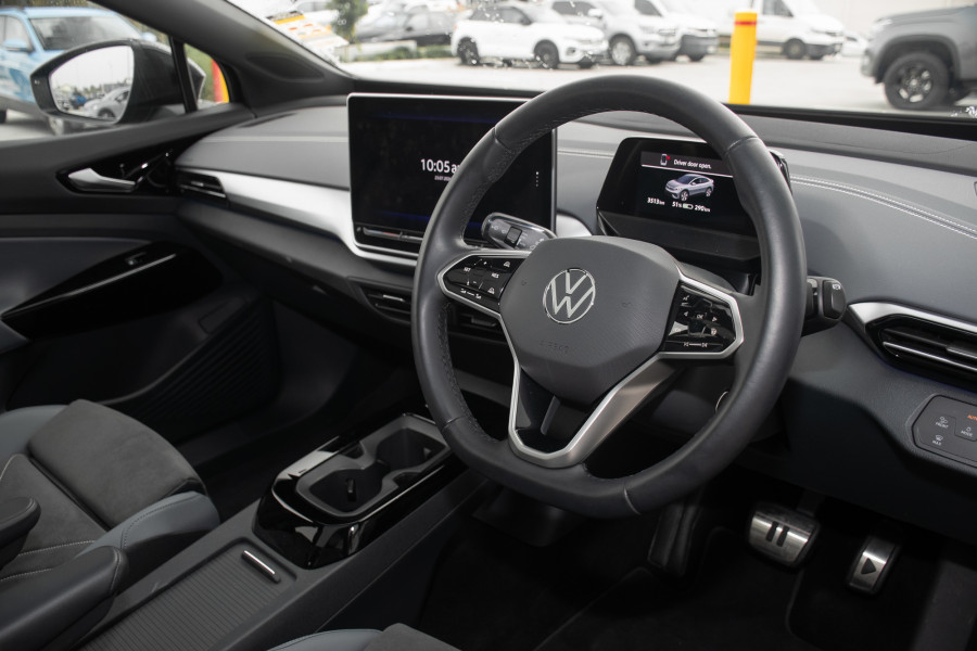 2025 Volkswagen ID. 5 E2 Pro SUV