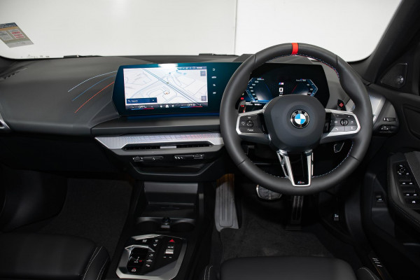 2025 BMW 1 Series F70 M135 xDrive Hatch image 7