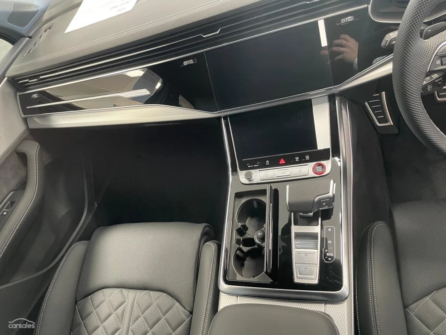 2026 Audi SQ7 TFSI Wagon Image 21