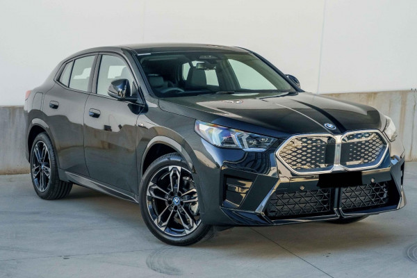 BMW iX2 eDrive20 M Sport U10