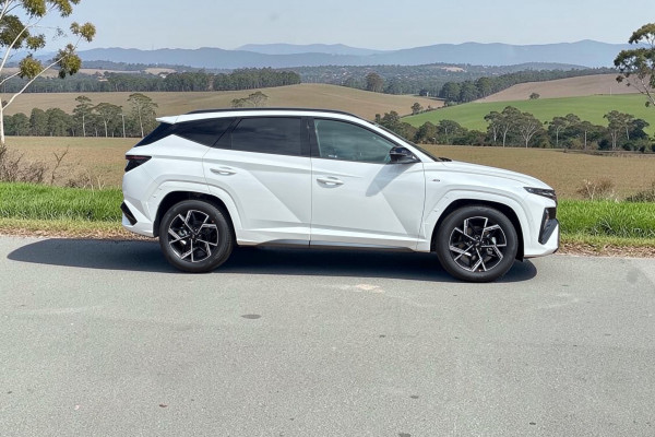 2026 Hyundai Tucson NX4.V4 Hybrid Premium N Line SUV Image 3
