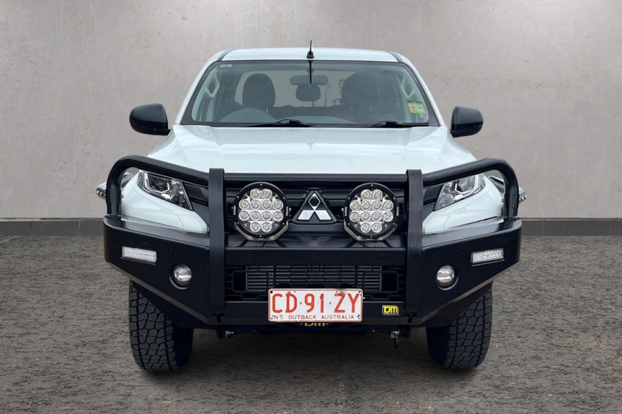 2019 Mitsubishi Triton MR GLX Cab Chassis Image 7