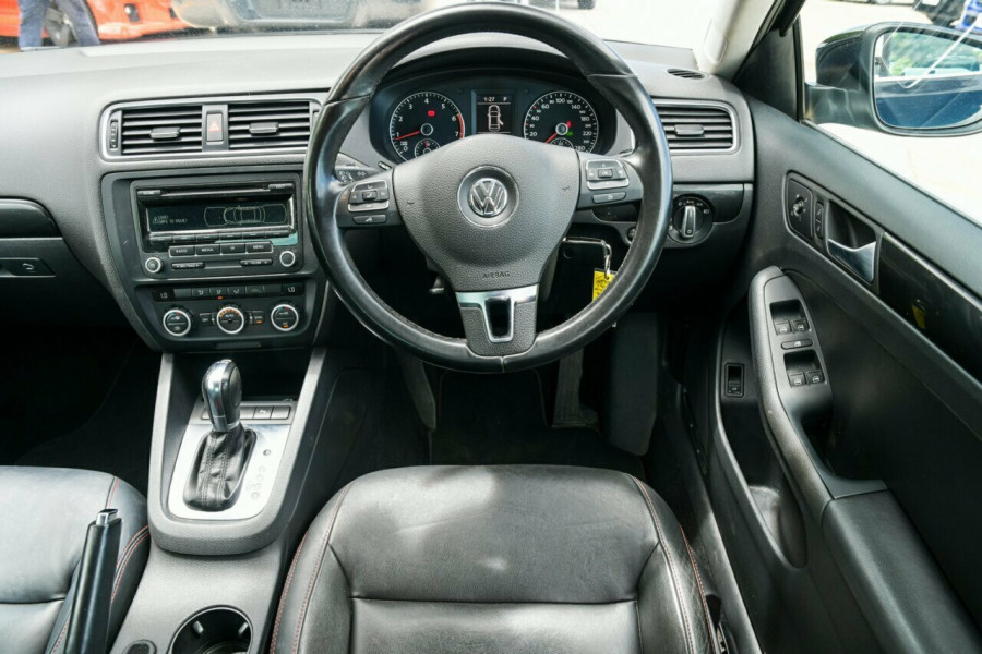 2012 MY12.5 Volkswagen Jetta 1B MY12.5 118TSI DSG Comfortline Sedan Image 10