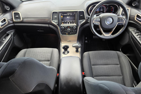 2014 Jeep Grand Cherokee WK Laredo SUV Image 20