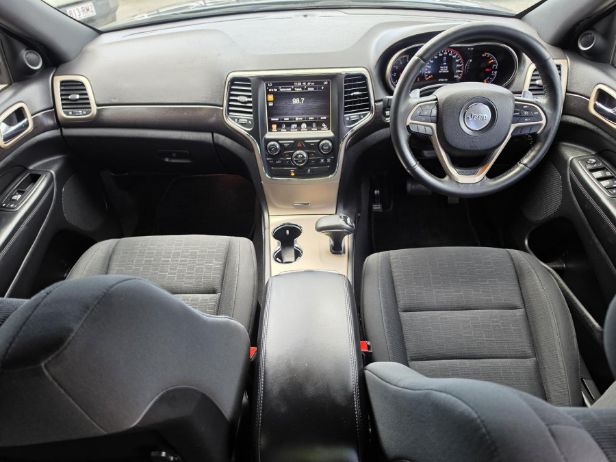 2014 Jeep Grand Cherokee WK Laredo SUV Image 20