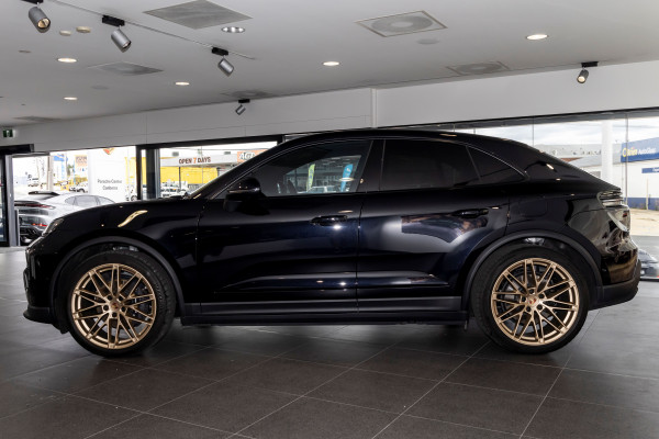 2025 [THIS VEHICLE IS SOLD]