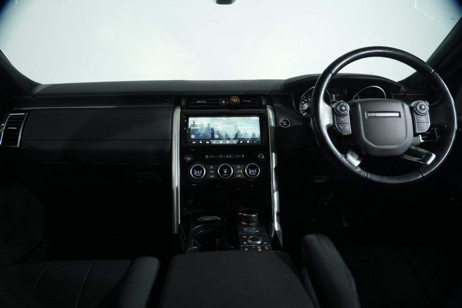 2017 Land Rover Discovery Series 5 HSE SUV