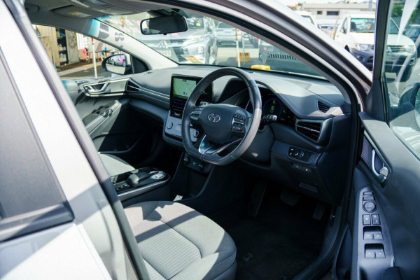 2022 Hyundai IONIQ AE.V4 Electric Elite Coupe Image 15