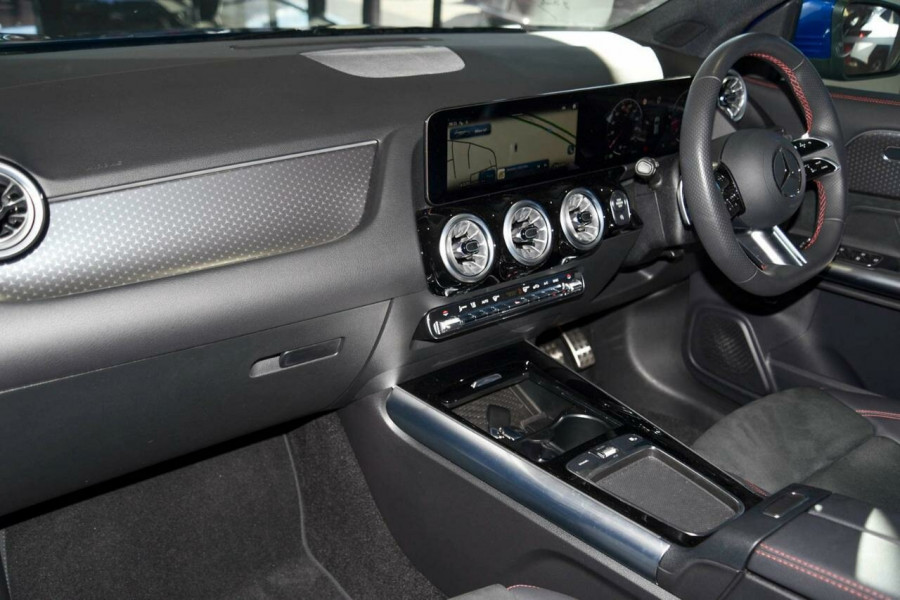 2024 MY25 Mercedes-Benz GLA-Class H247 GLA200 SUV Image 16