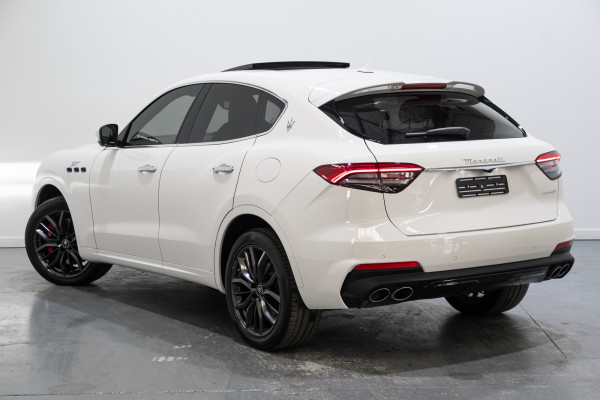 2022 Maserati Levante GT SUV Image 9