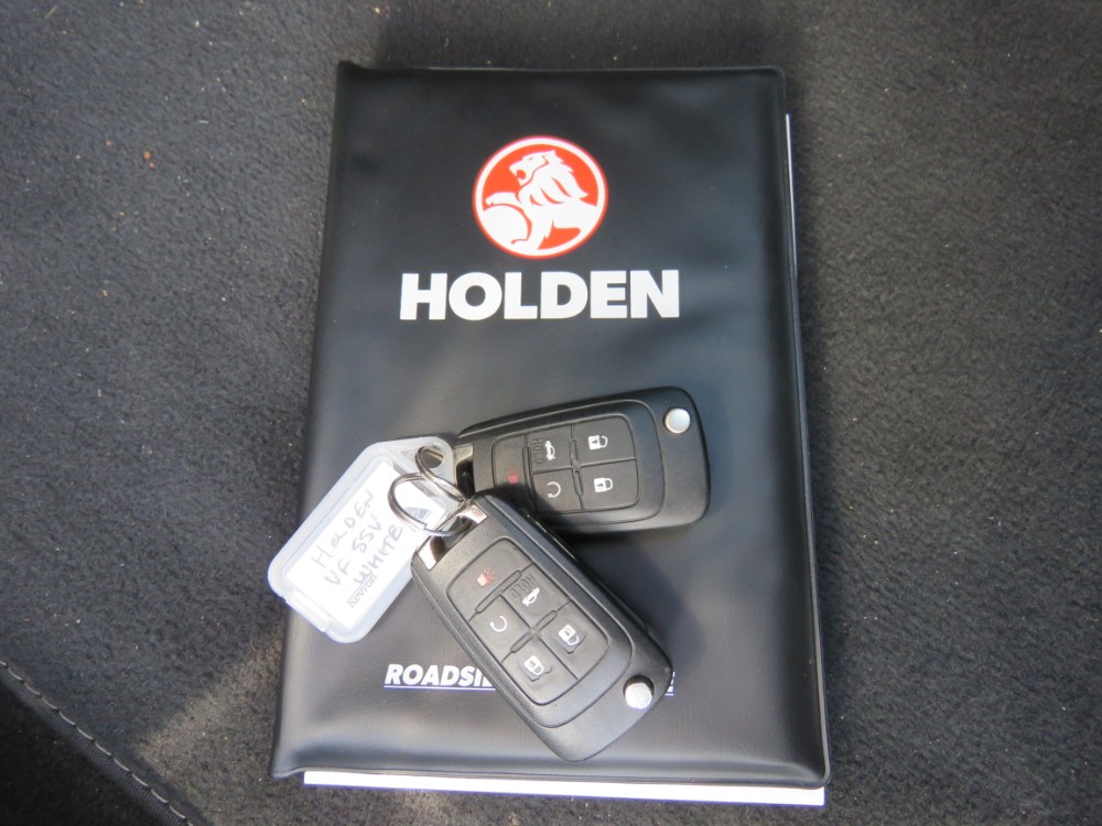 2014 Holden Commodore VF  SS V Redline Sedan Image 21