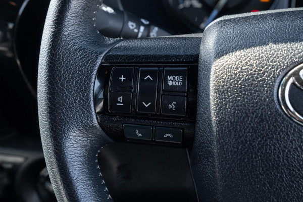 2025 Toyota HiLux GUN126R Rogue 48V Ute Image 16