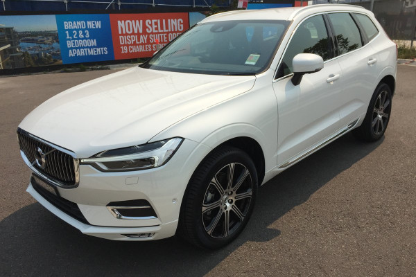 2019 Volvo Xc60 UZ D4 Inscription Suv Image 4