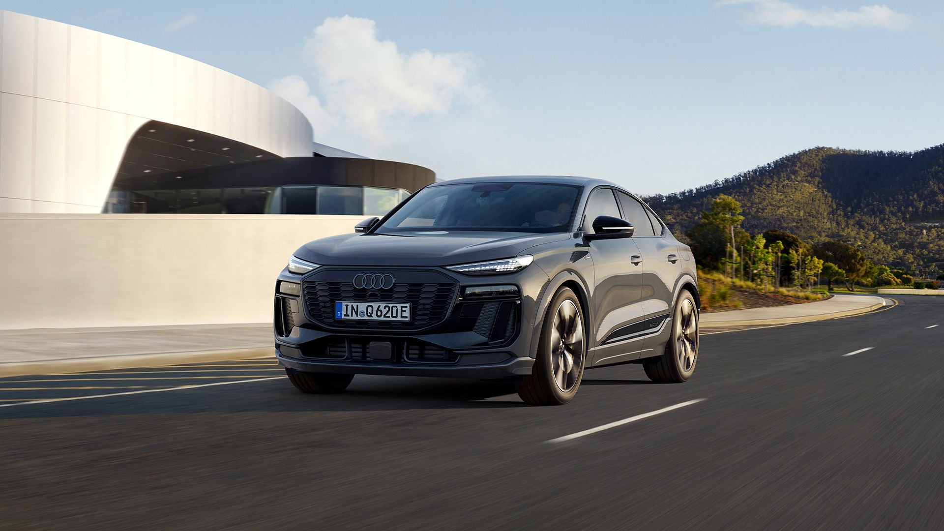Q6 Sportback e-tron Image