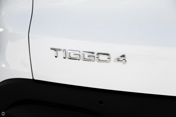 2026 Chery Tiggo 4  Hybrid Ultimate SUV Image 11