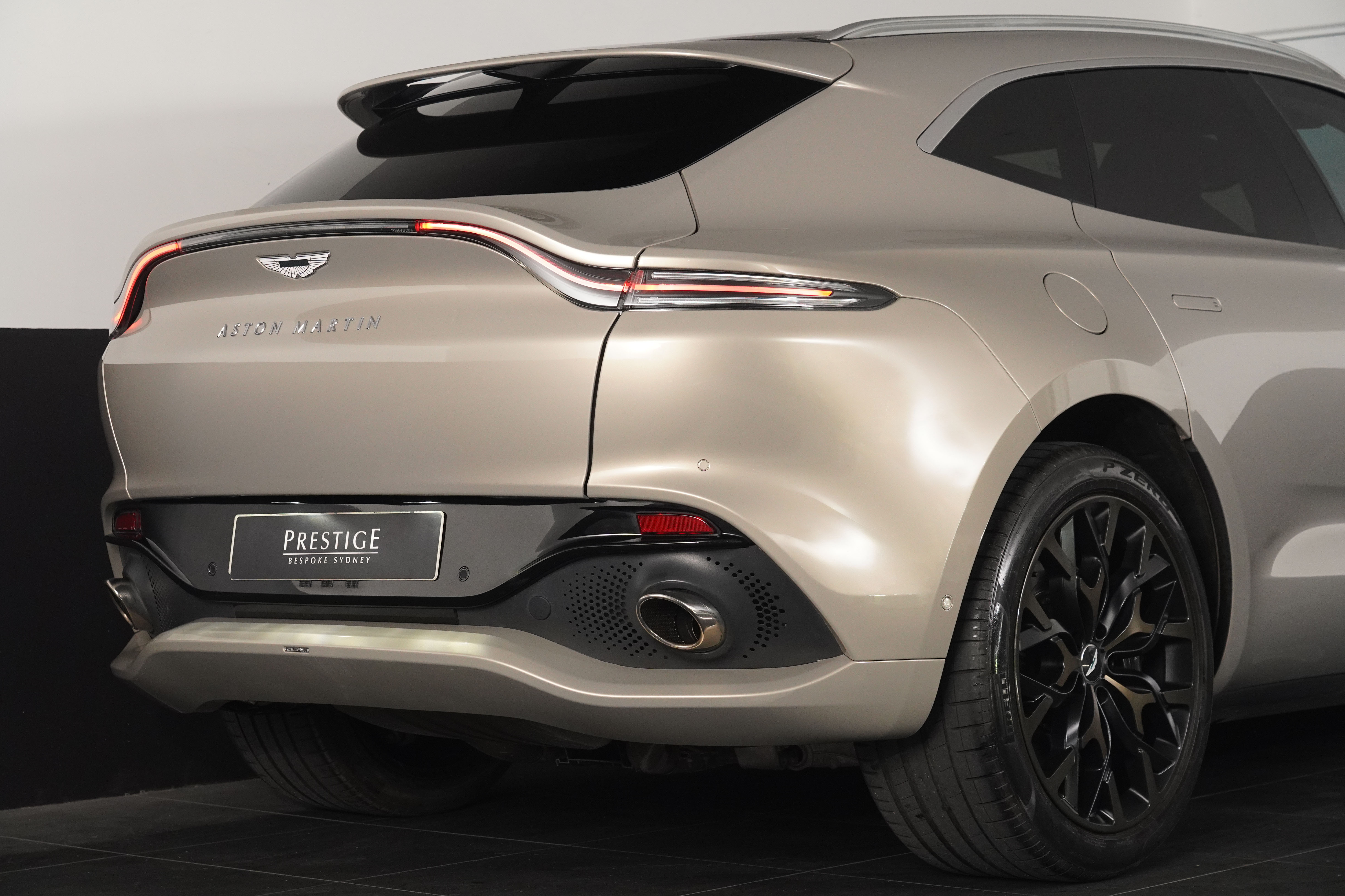 2021 Aston Martin DBX 1913 Specification SUV Image 22