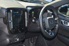 2023 MY24 Volvo XC40 XZ Recharge Pure Electric SUV image 16