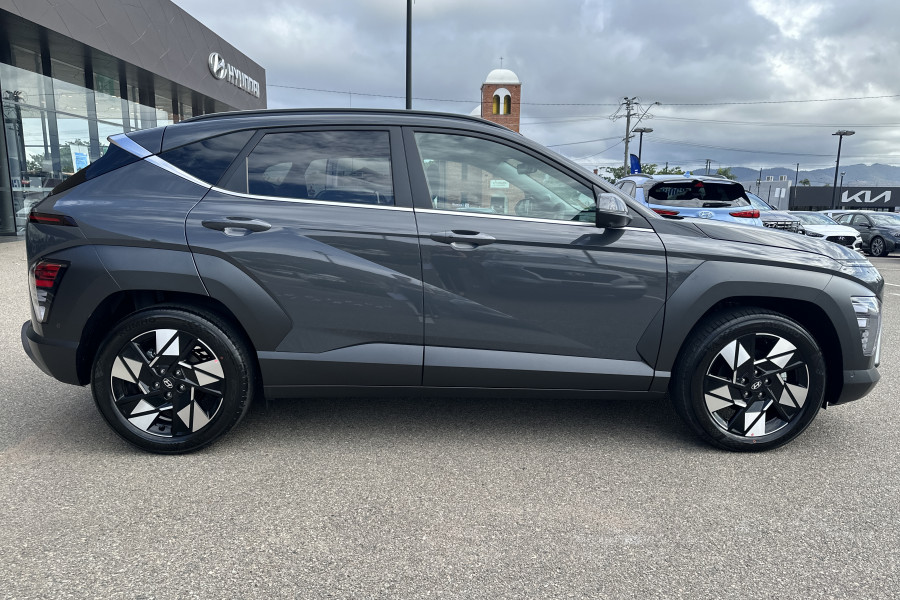 2025 Hyundai KONA SX2.V2 Premium SUV Image 6