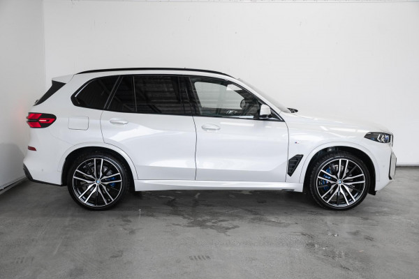 2025 [THIS VEHICLE IS SOLD] image 3